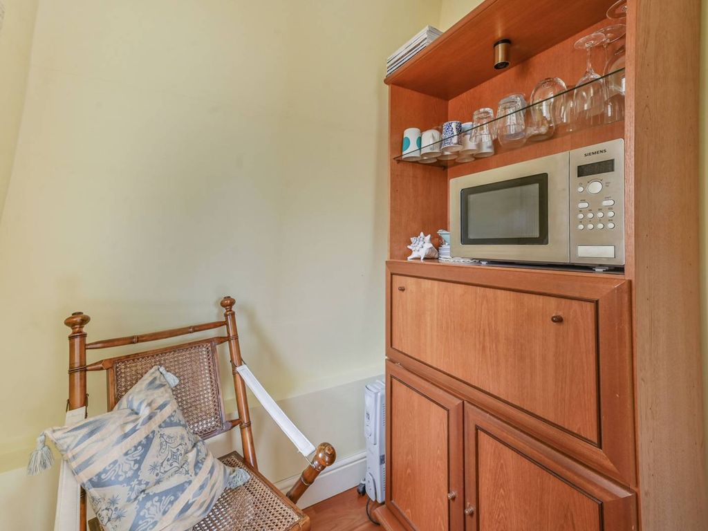 Courtfield Road South Kensington London SW7  