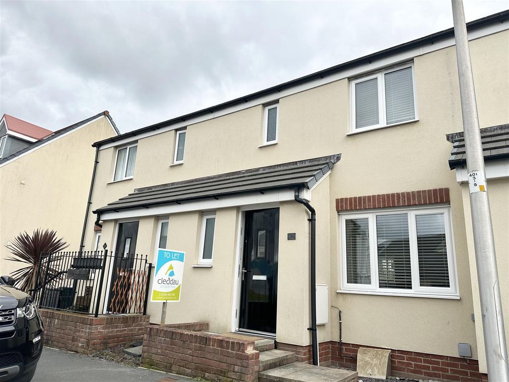 3 bed property to rent in Sunningdale Drive, Hubberston, Milford Haven