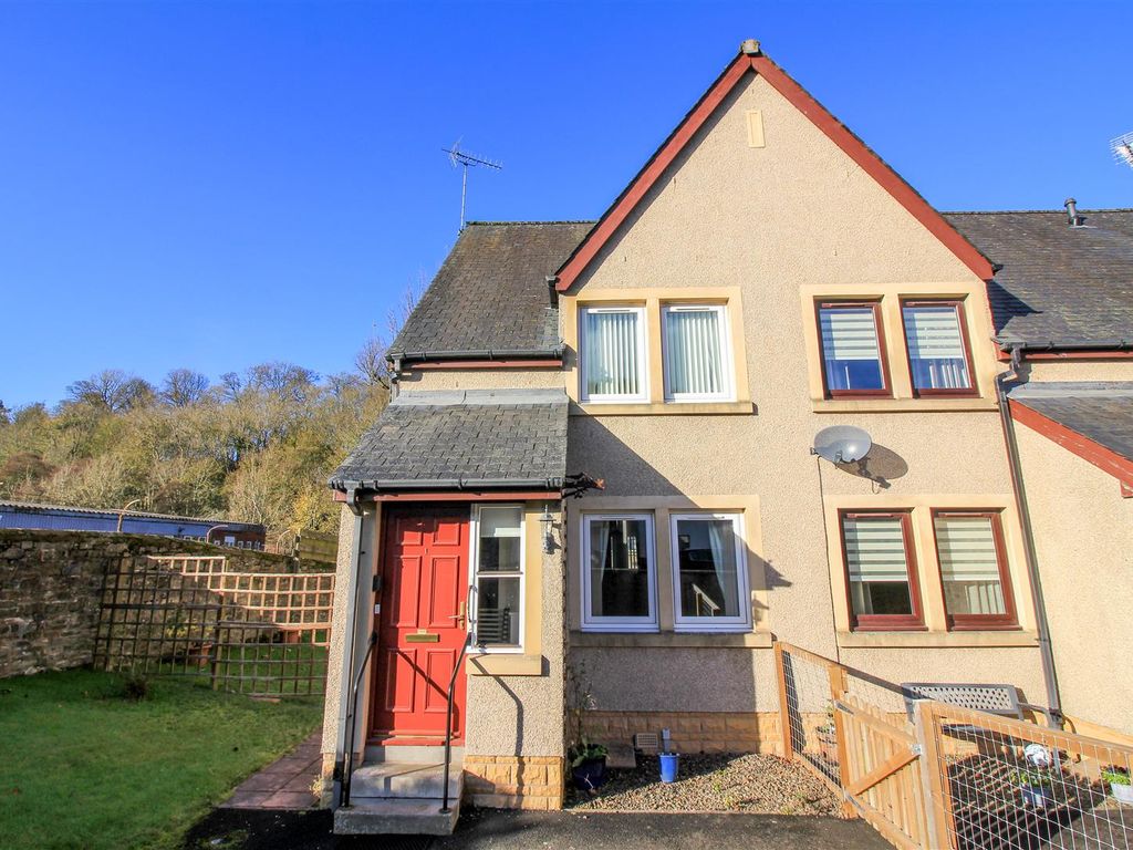 2 bed end terrace house for sale in Rectory Close, Liddesdale Road