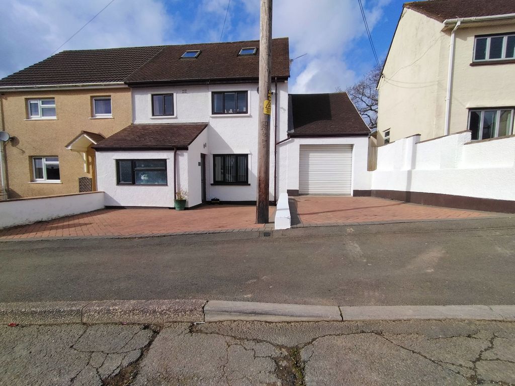 3 bed semidetached house for sale in Yew Tree Terrace, Croesyceiliog