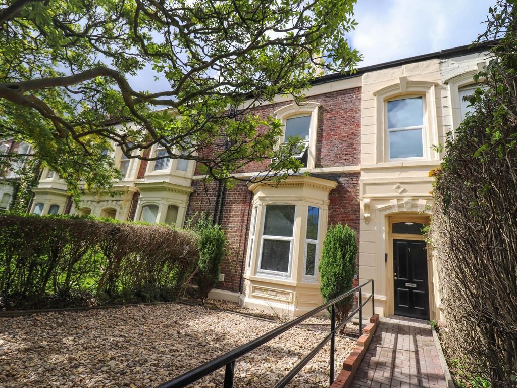 6 bed block of flats for sale in Esplanade West, Sunderland SR2, £