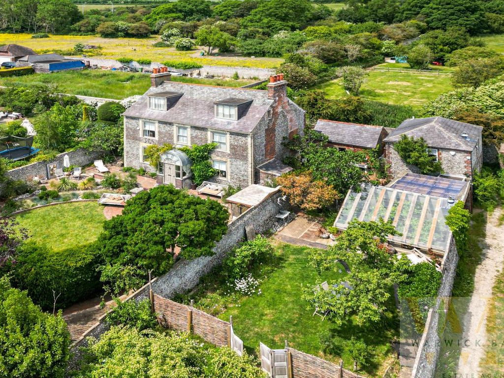 5 bed property for sale in West Street, Sompting, Lancing BN15 Zoopla