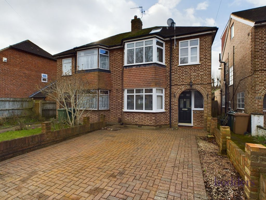 4 bed semidetached house for sale in Laleham Road, Shepperton, Surrey
