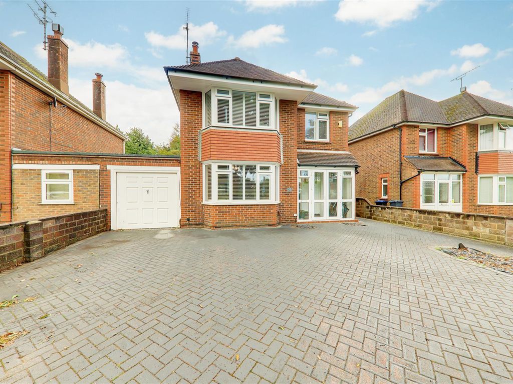 5 bed detached house for sale in The Boulevard, GoringBySea, Worthing