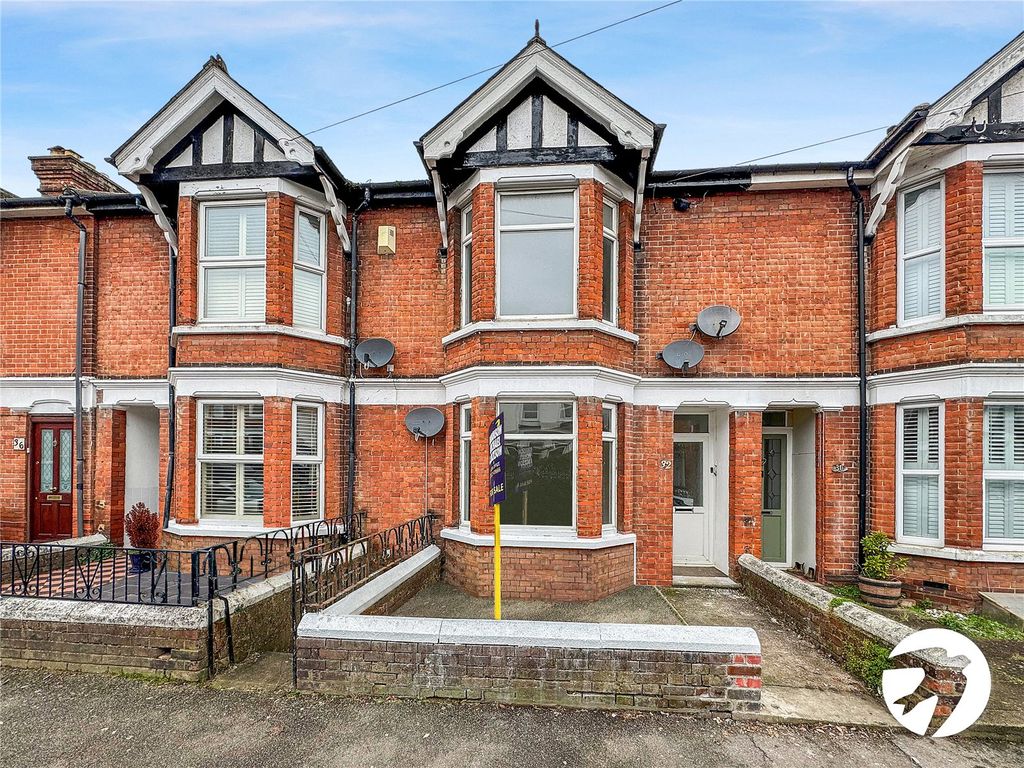 3 bed terraced house for sale in King Edward Road, Maidstone, Kent ME15