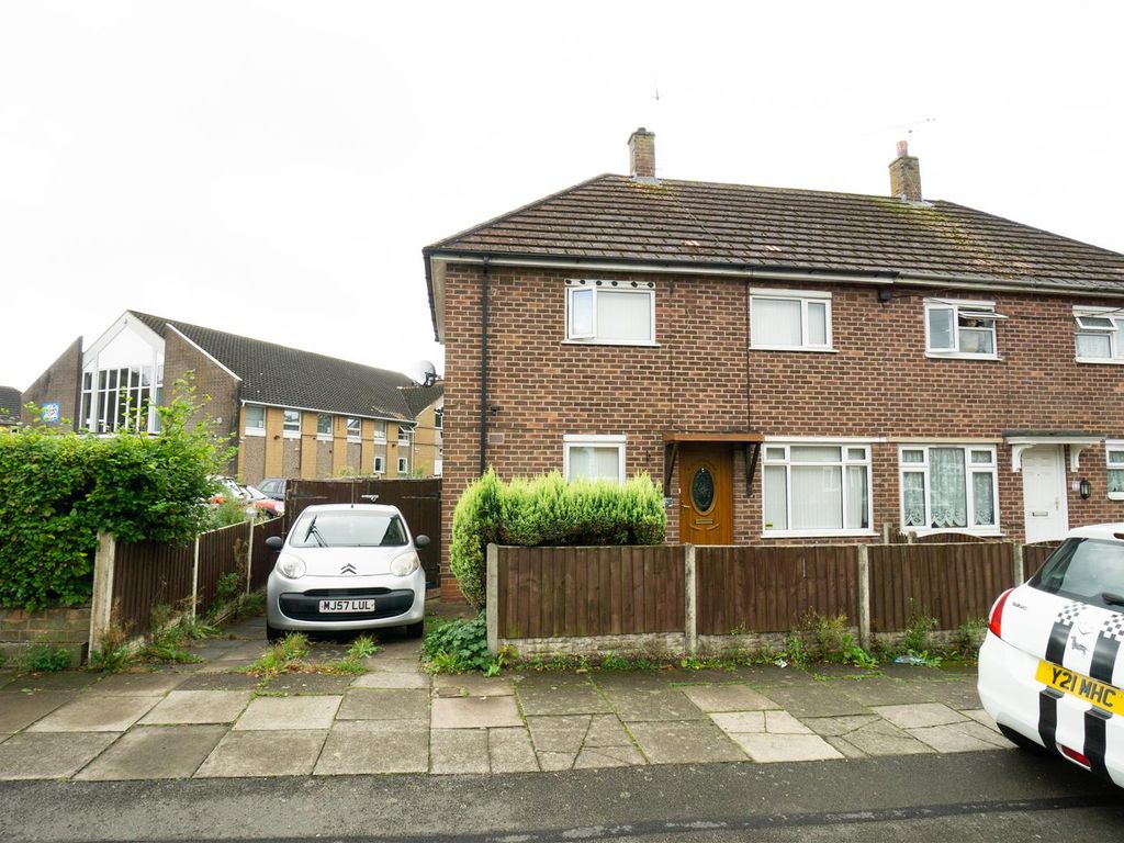 3 bed semidetached house to rent in Shepley Grove, Longton, StokeOn