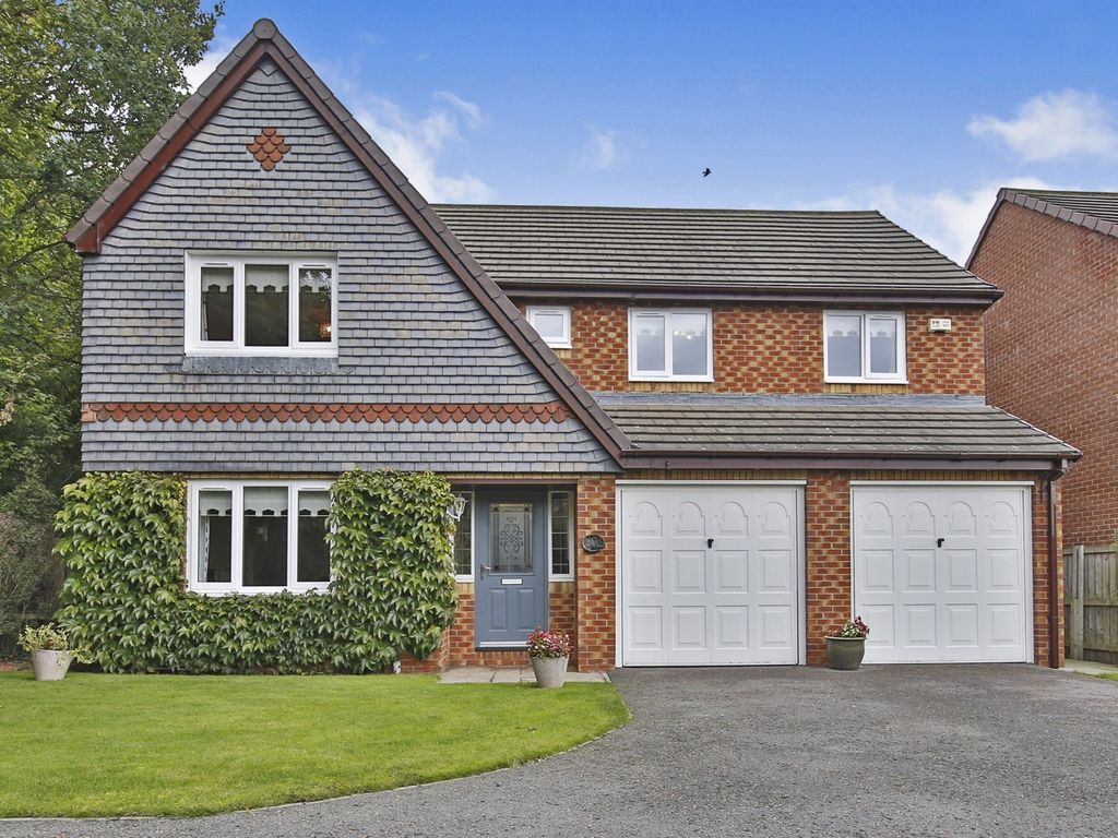 4 bed detached house for sale in Constable Grove, Billingham TS23, £