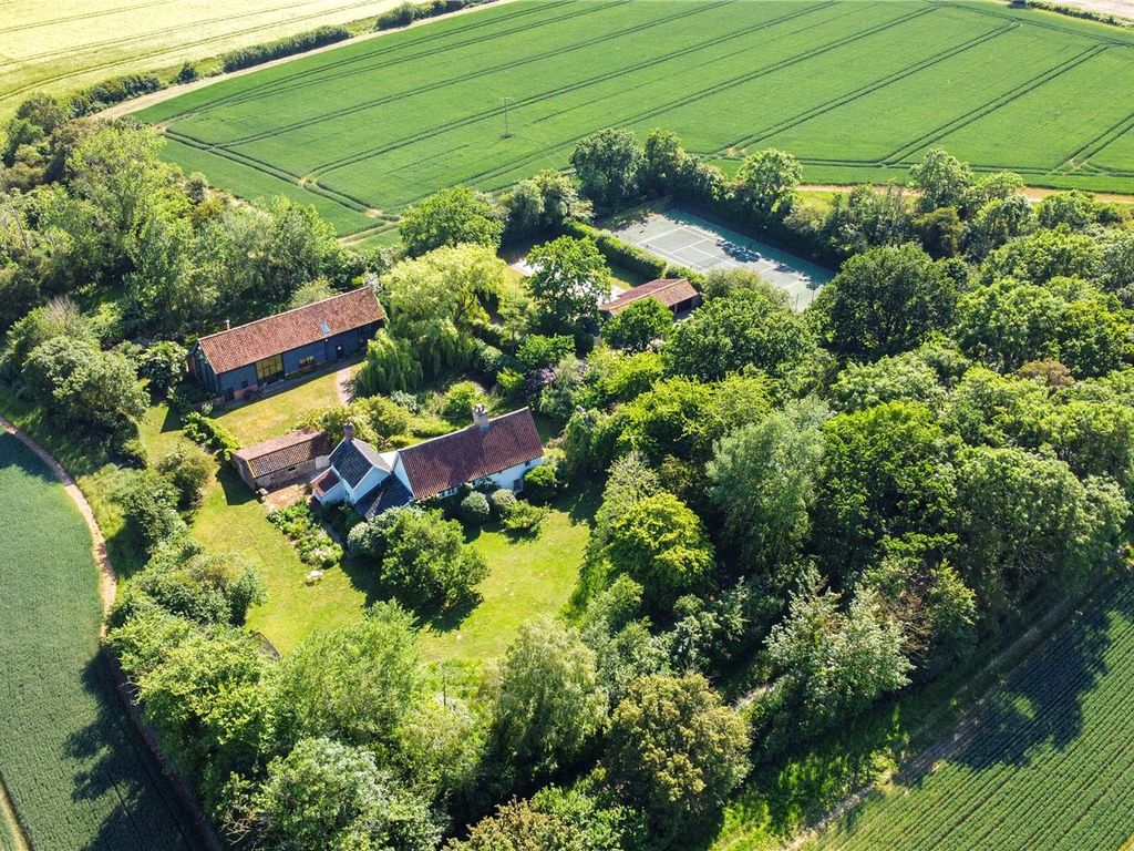 6 bed detached house for sale in Derrybrook Lane, Debenham, Stowmarket