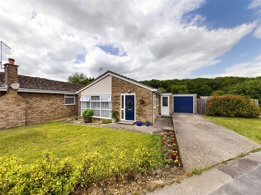 3 bed bungalow for sale in Coombe Hill Crescent, Thame OX9 Zoopla