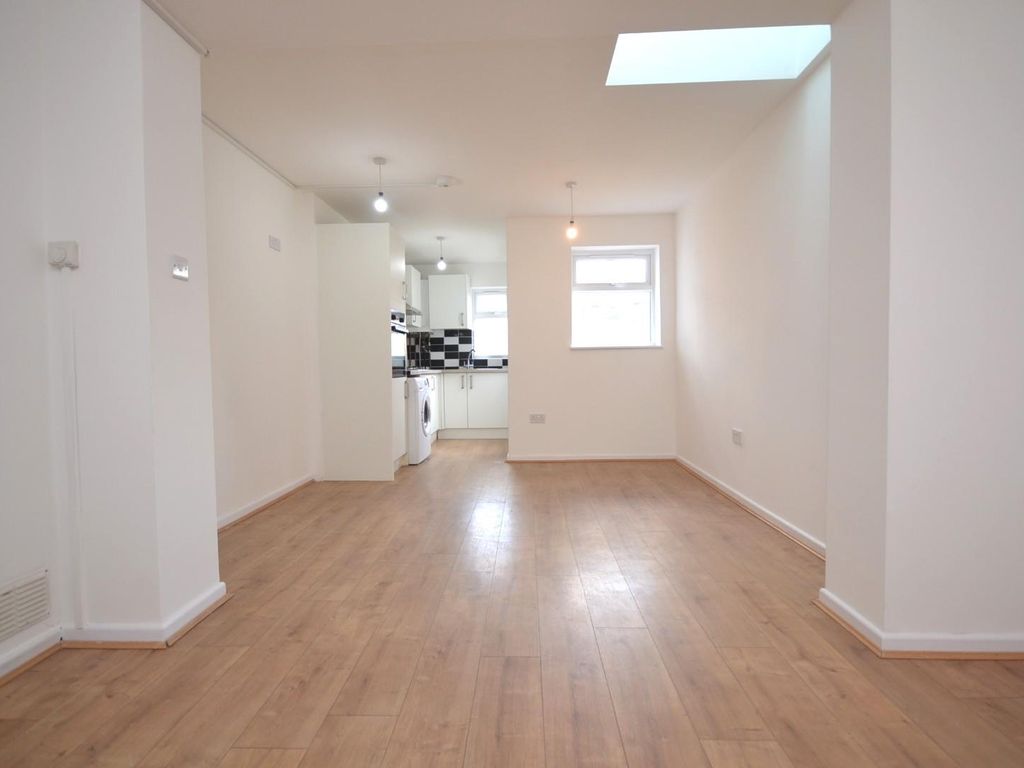 3 bed terraced house for sale in Francis Street, Reading RG1, £350,000