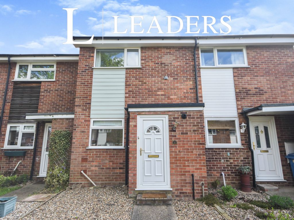 2 bed terraced house to rent in Kingsbury Walk, Great Cornard, Sudbury