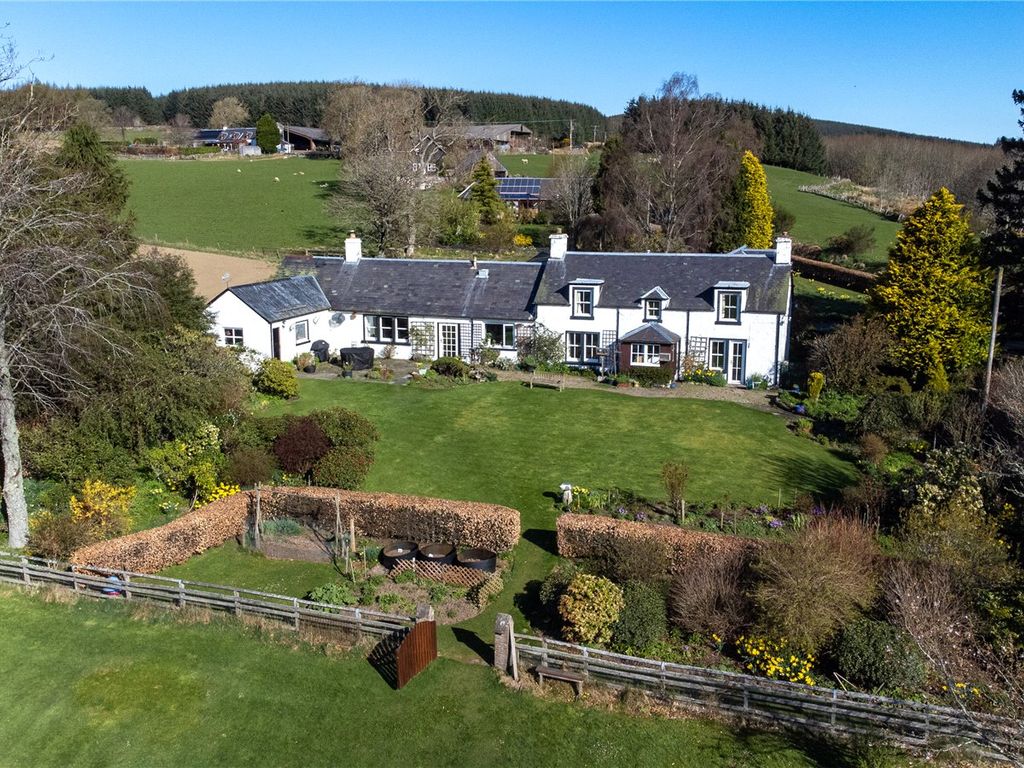 4 bed detached house for sale in Loanhead Of Kilry, Kilry, Blairgowrie