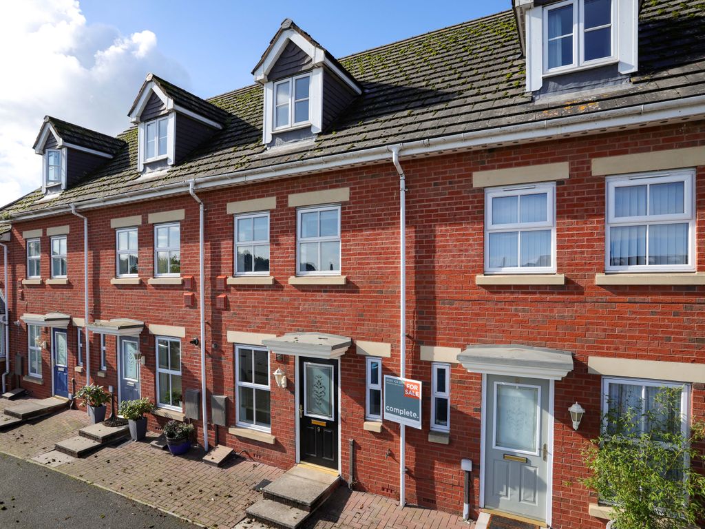 3 bed town house for sale in Powlesland Road, Alphington, Exeter EX2, £300,000 Zoopla