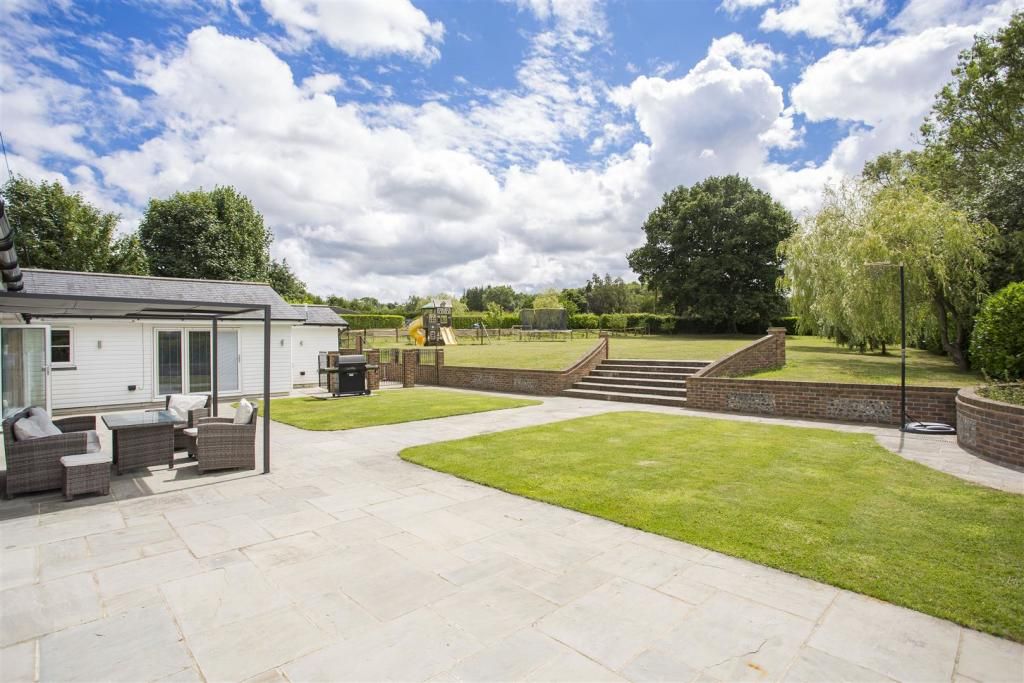 Washneys Road, Orpington, Kent BR6  