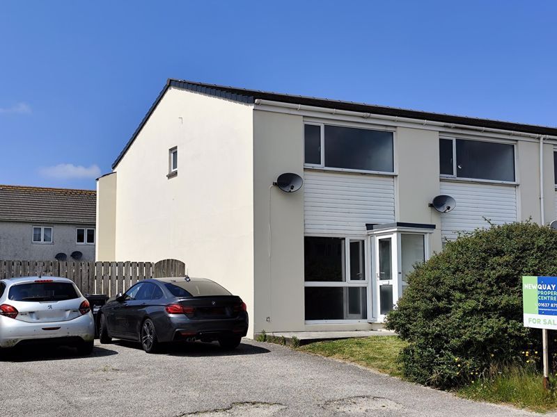 2 bed end terrace house for sale in Dale Road, Newquay TR7, £230,000