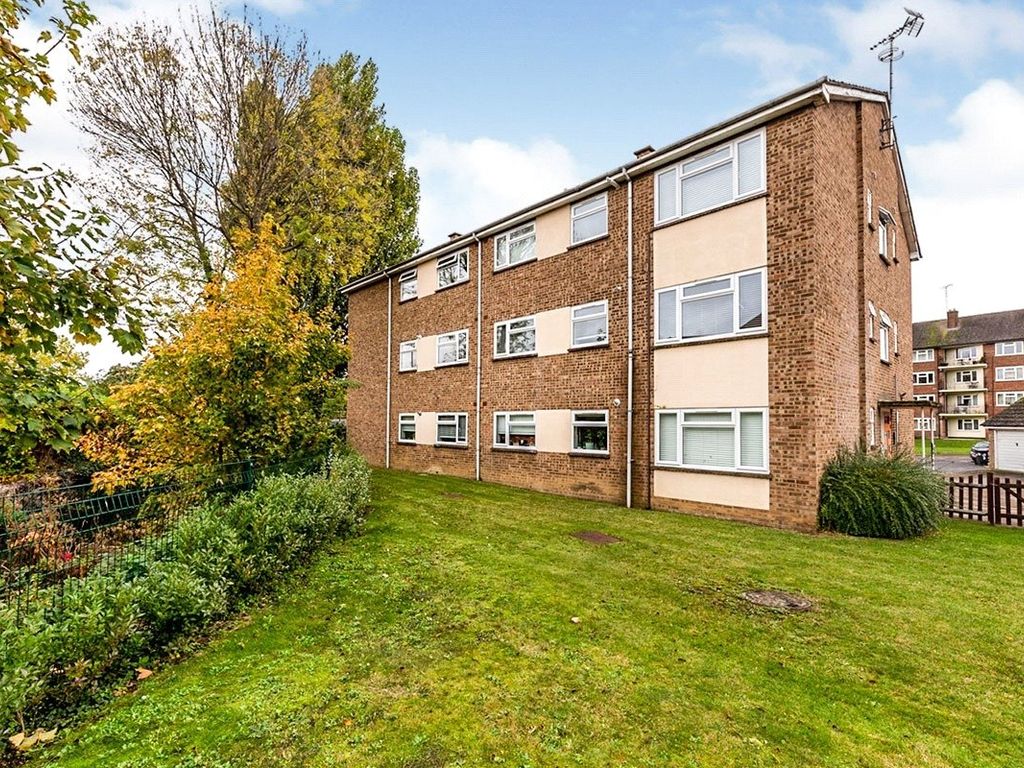 1 bed flat to rent in Hazelwood Close, Hitchin, Hertfordshire SG5 Zoopla