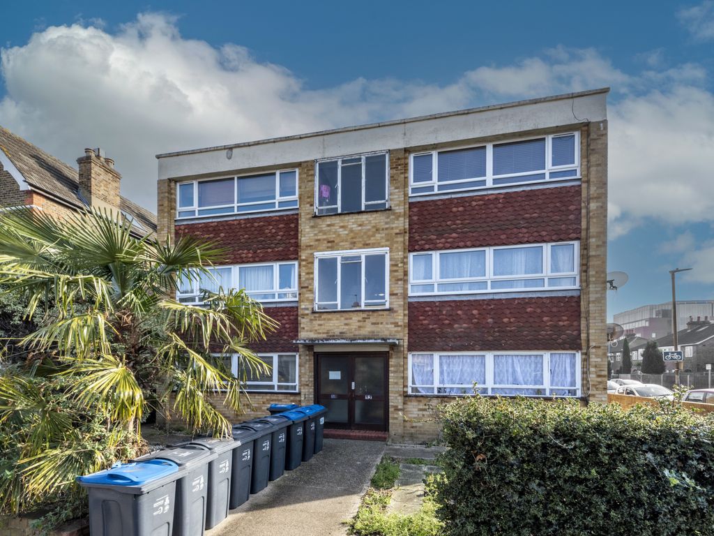 1 bed flat for sale in Kings Road, London SW19 Zoopla