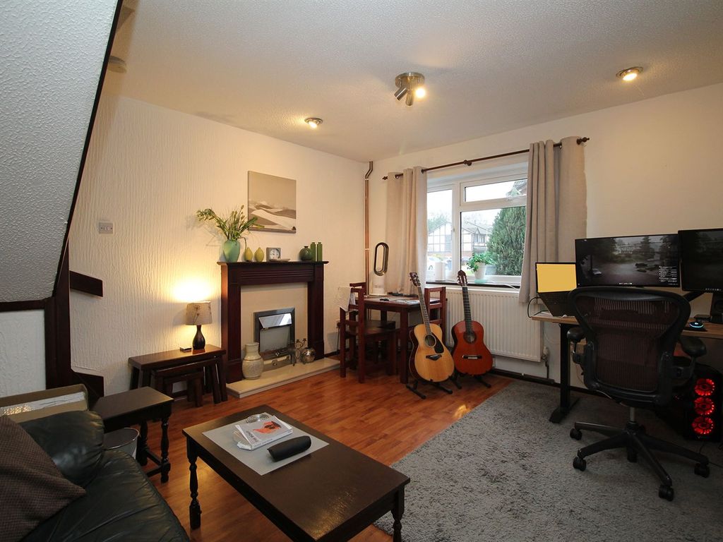 2 bed end terrace house to rent in Angus Drive, Loughborough LE11, £795