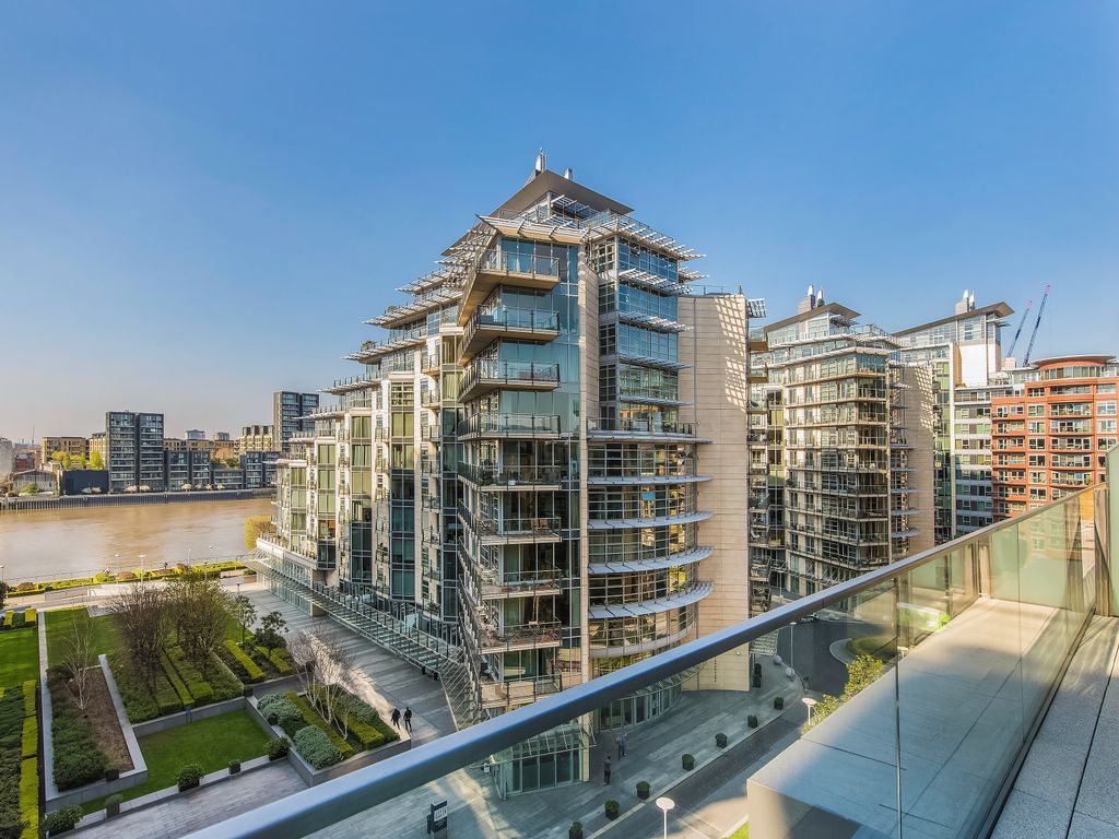 3 bed flat to rent in Juniper Drive, London SW18 Zoopla