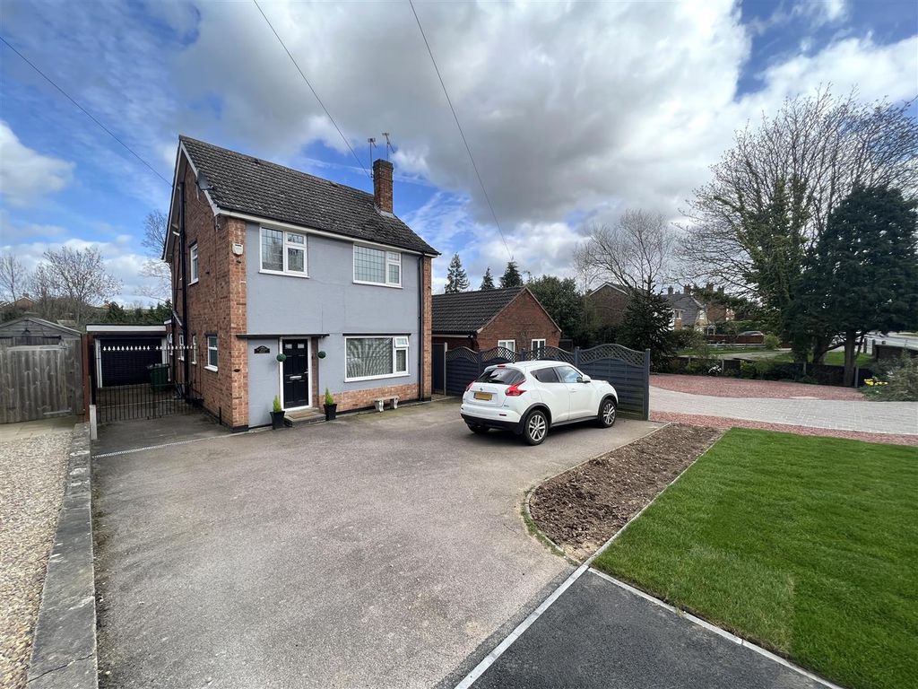 3 bed detached house for sale in Sileby Road, Barrow Upon Soar