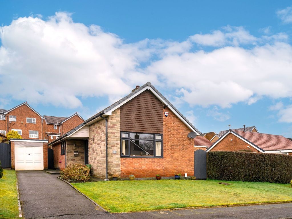 2 bed bungalow for sale in Greystoke Drive, Bolton BL1 Zoopla