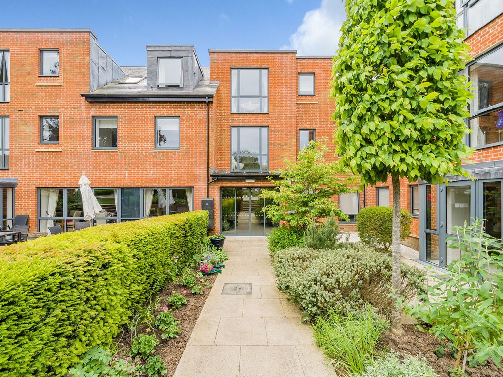 2 bed flat for sale in St. Margarets Way, Turner House St. Margarets