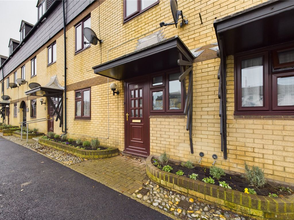 1 bed flat for sale in Vinery Court, Ramsey, Huntingdon, Cambridgeshire