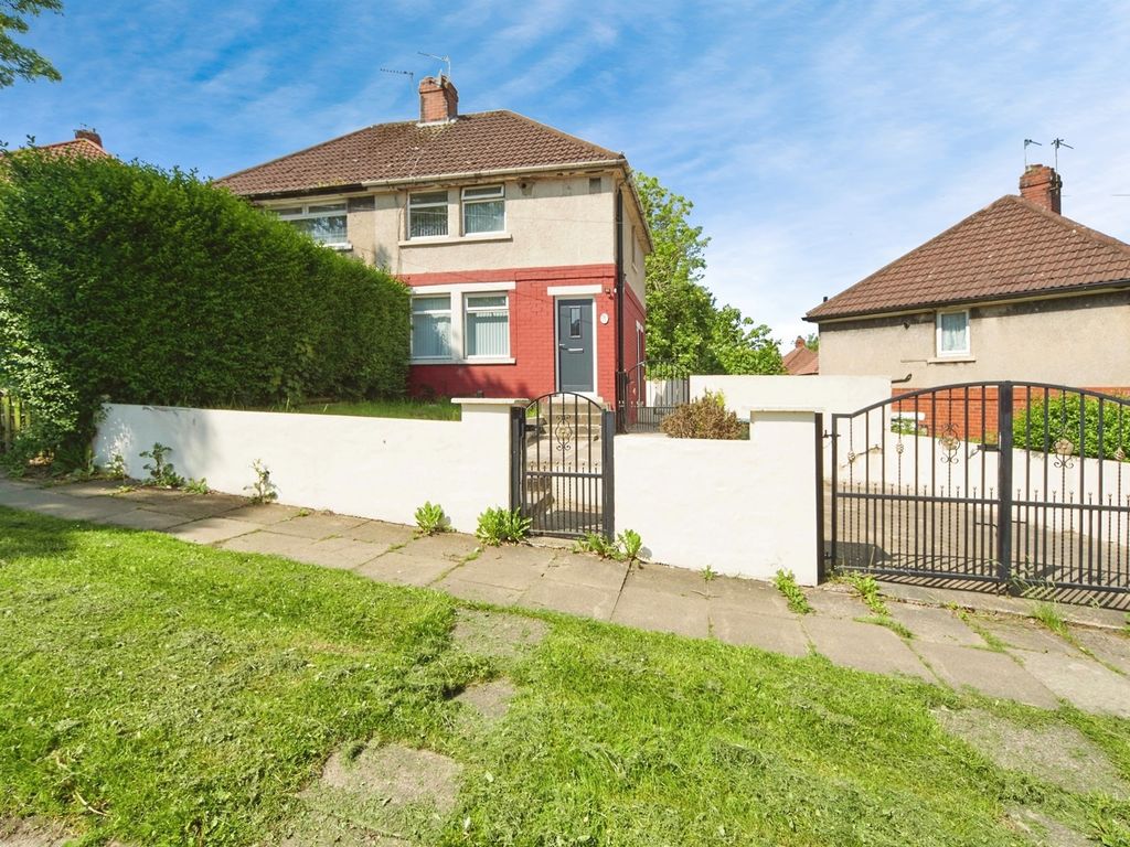 3 bed semidetached house for sale in Sowden Road, Bradford BD9, £160,000 Zoopla