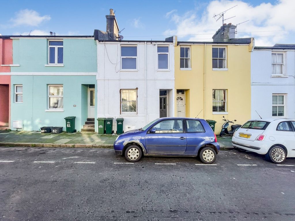 2 bed terraced house for sale in Ewart Street, Brighton BN2, £426,000 Zoopla
