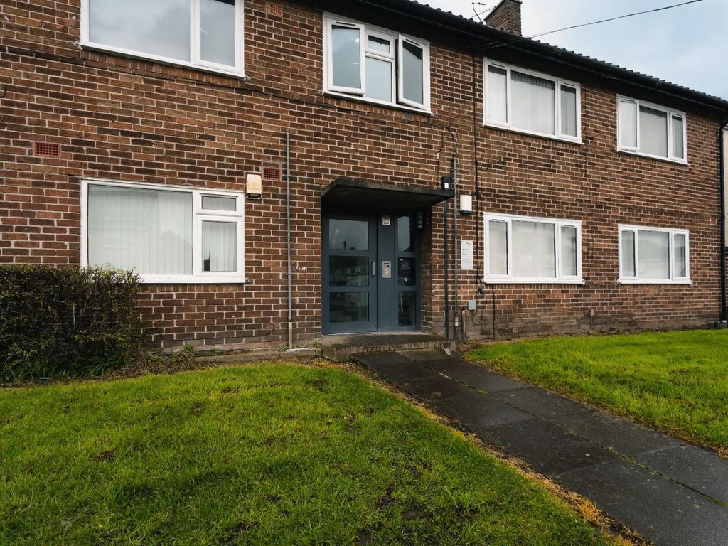 2 bed flat to rent in Amaury Road, Crosby, Liverpool L23, £695 pcm Zoopla