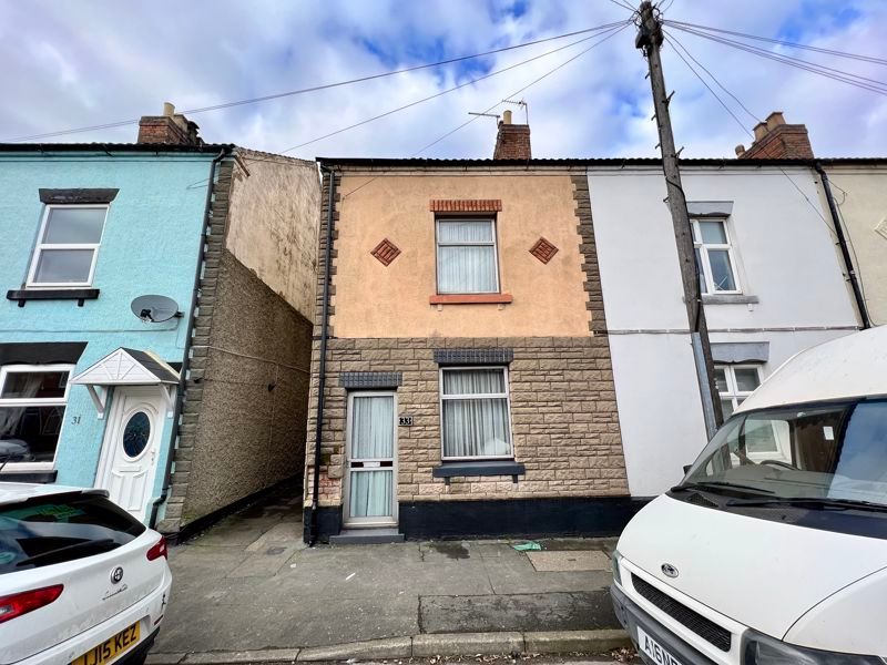 3 bed terraced house for sale in South Street, Ellistown, Coalville