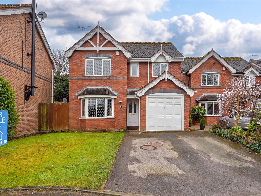 4 bed detached house for sale in Greenacre, Hixon, Stafford