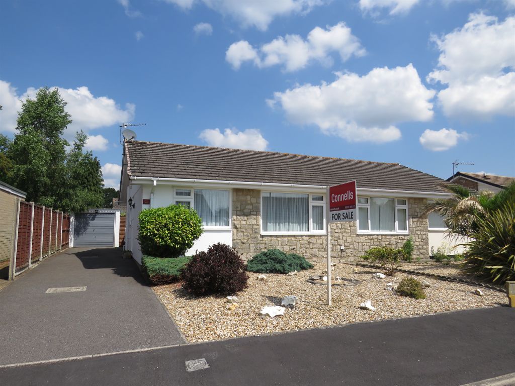 2 bed semidetached bungalow for sale in Coppice Avenue, Ferndown BH22