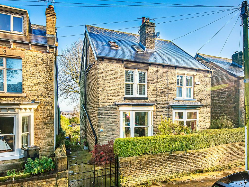 3 bed semidetached house for sale in Western Road, Crookes S10, £