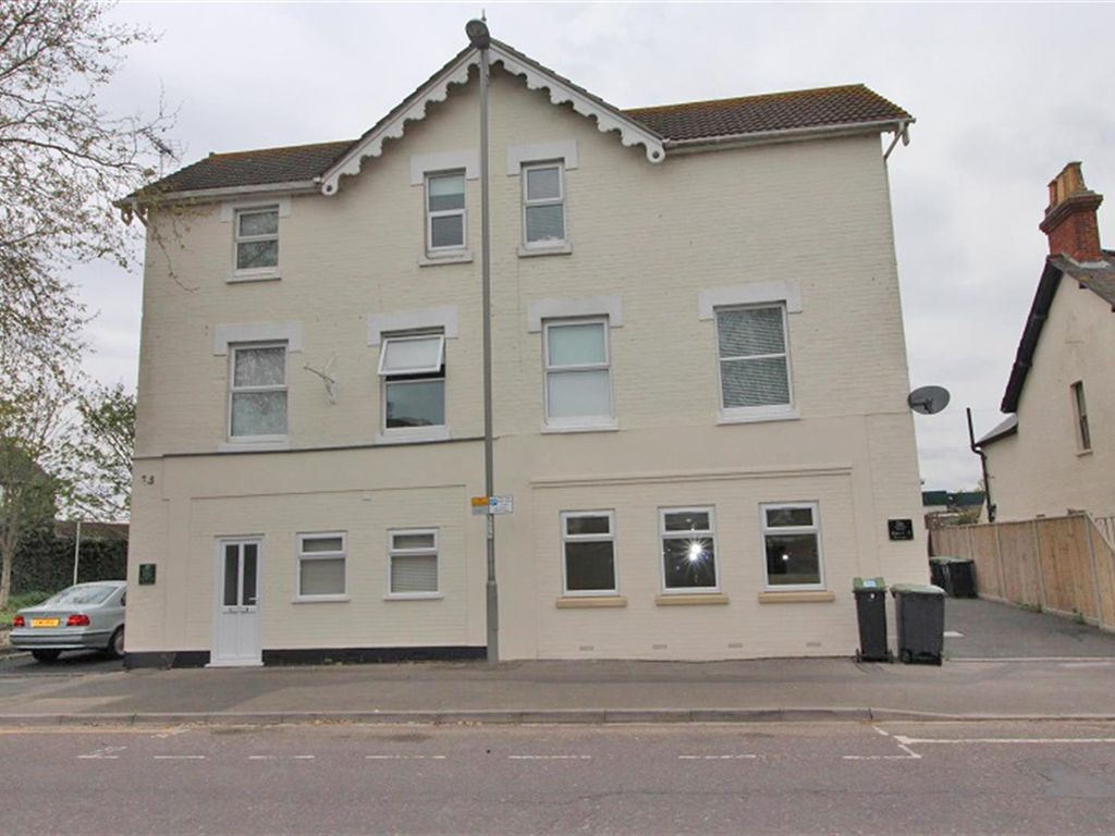 1 bed flat to rent in Stour Road, Christchurch, Dorset BH23, £795 pcm