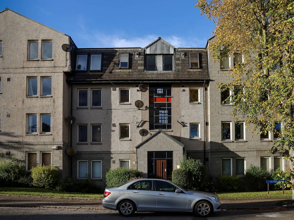 2 bed flat for sale in Gairn Terrace, Aberdeen AB10, £90,000 Zoopla