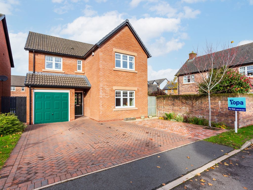 4 bed detached house for sale in Gullane Drive, Dumfries DG1, £270,000