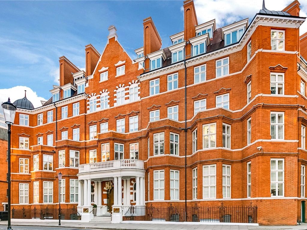 One Hans Crescent, Knightsbridge, London SW1X  