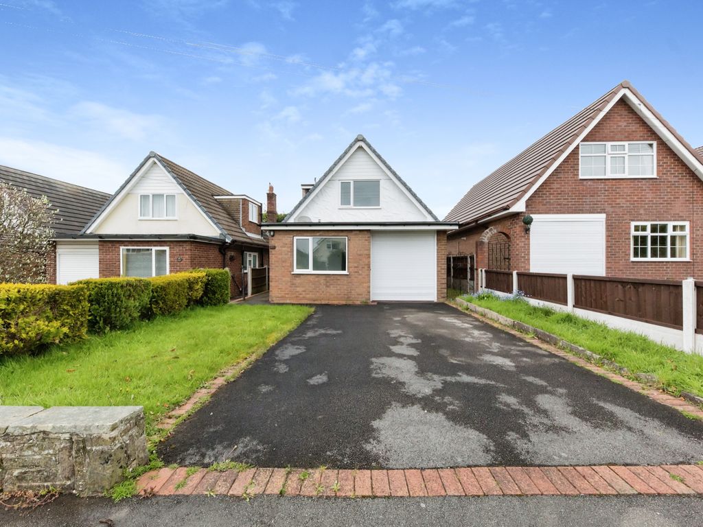 3 bed bungalow for sale in Bailey Crescent, Congleton, Cheshire CW12