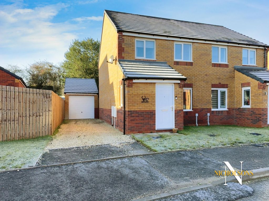 3 bed semidetached house for sale in Fox Street, Creswell, Worksop S80