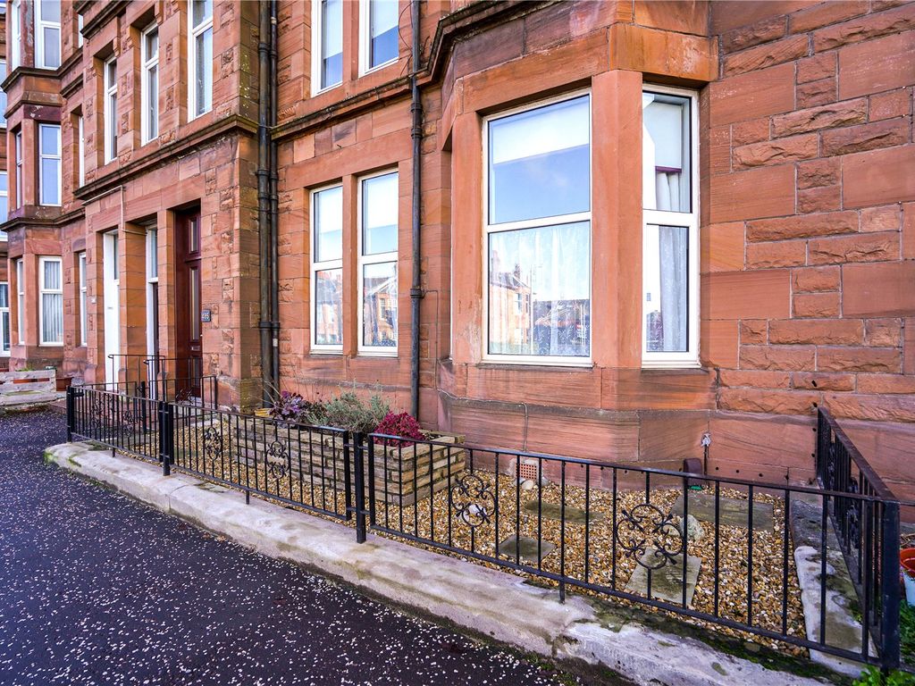 2 bed flat for sale in Clarkston Road, Glasgow G44 Zoopla