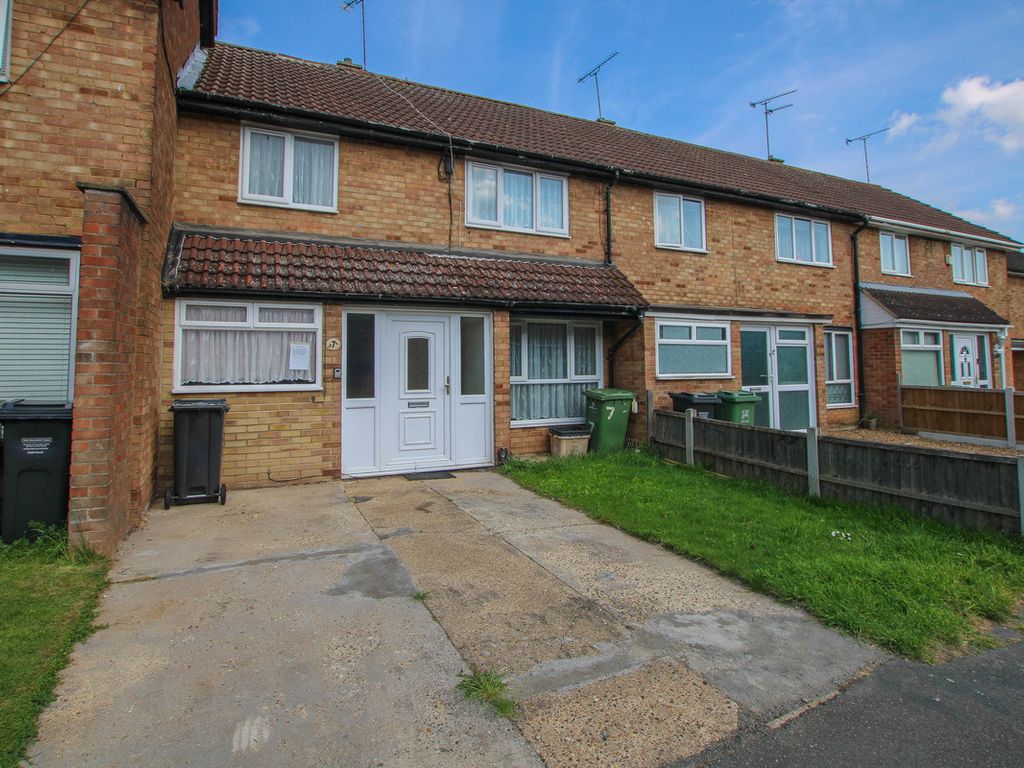 3 bed terraced house for sale in Curling Tye, Basildon SS14, £320,000