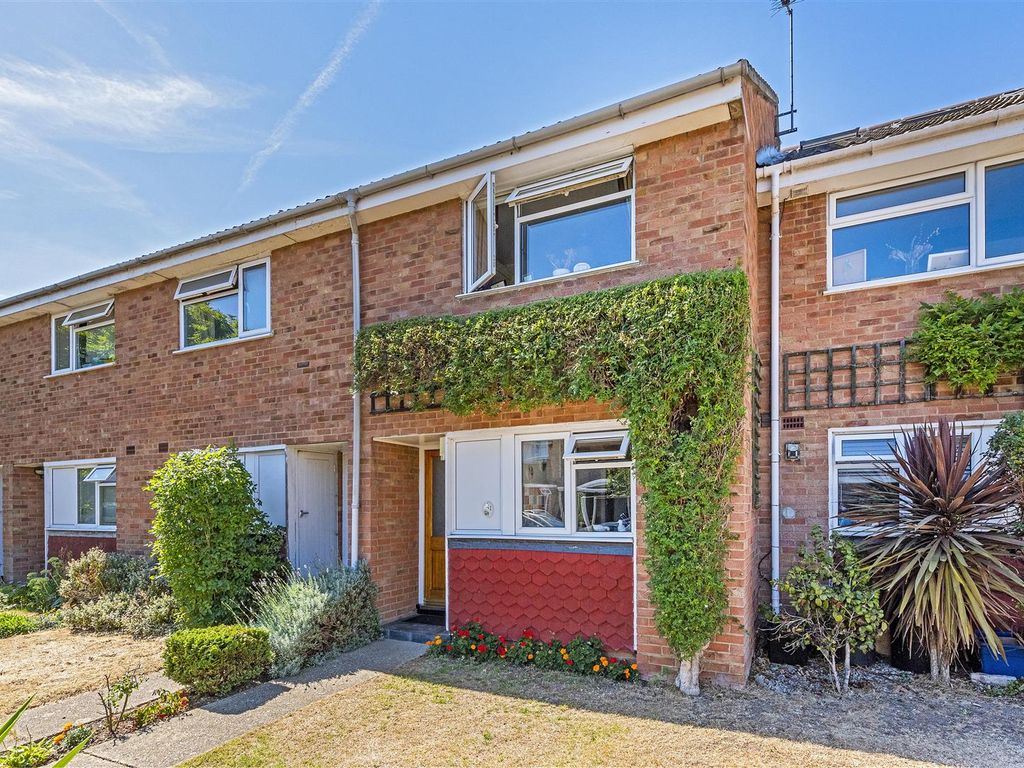 3 bed terraced house for sale in Wordsworth Road, Hampton TW12 Zoopla