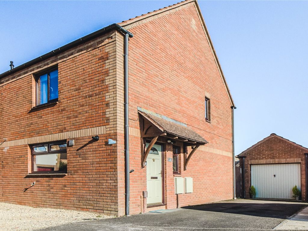 3 bed semidetached house for sale in Lea Close, St. Andrews Ridge