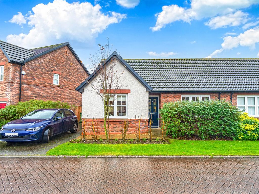2 bed semidetached bungalow for sale in Clifton Hill Gardens, Clifton