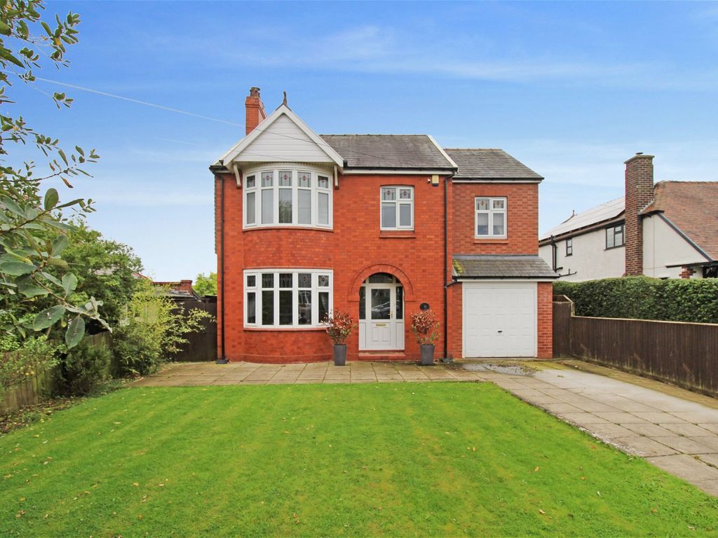 4 bed detached house for sale in Chester Road, Salterswall, Winsford