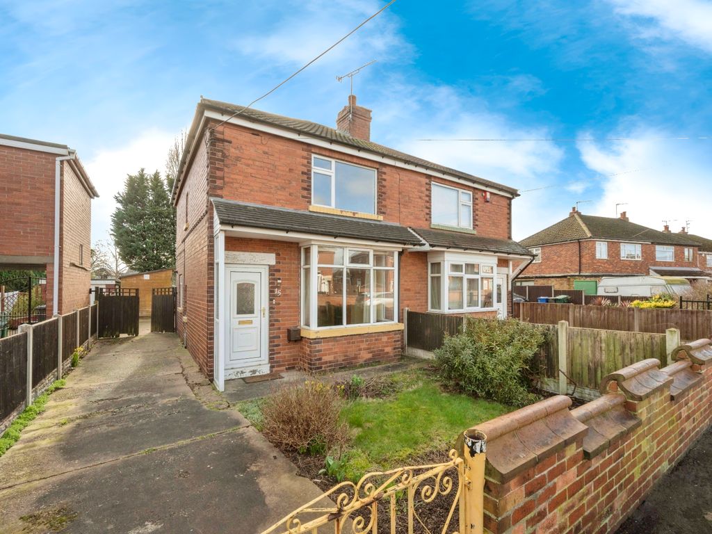 3 bed semidetached house for sale in Marlborough Avenue, Doncaster