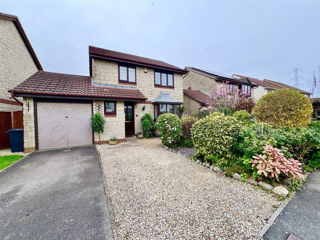 3 bed detached house for sale in Puttingthorpe Drive, WestonSuperMare
