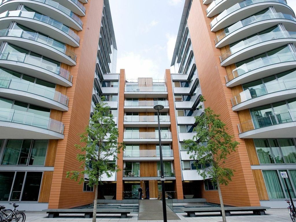 3 Hermitage Street, London W2