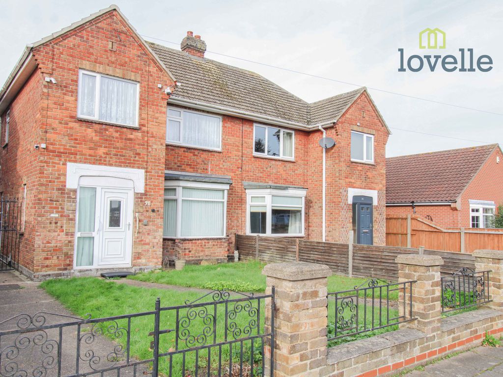 3 bed semidetached house for sale in Fairfield Avenue, Scartho